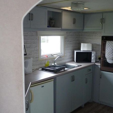L&G Family Holidays 6 Berth Coral Beach Laura Familys Only And Lead Person Must Be Over 30 Ingoldmells Exterior foto