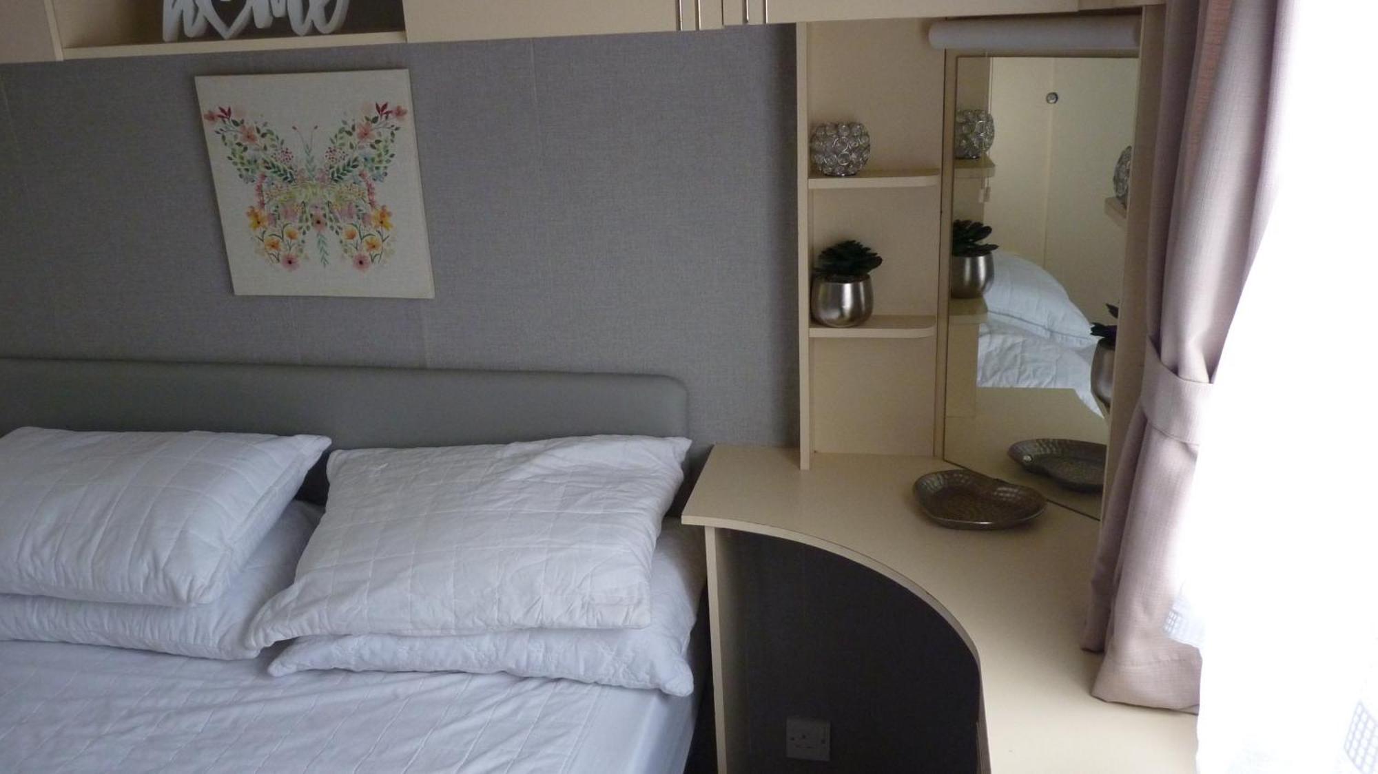 L&G Family Holidays 6 Berth Coral Beach Laura Familys Only And Lead Person Must Be Over 30 Ingoldmells Exterior foto